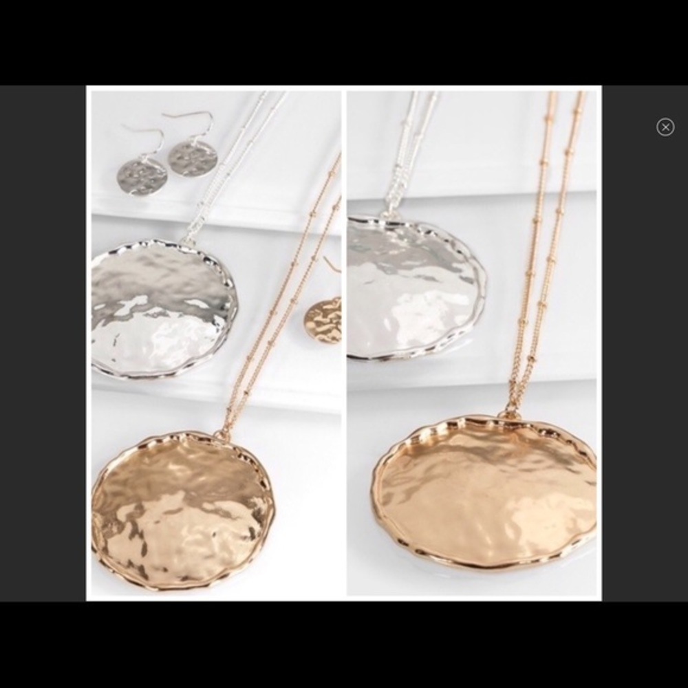 Hammered Round Pendant w/Matching Earrings